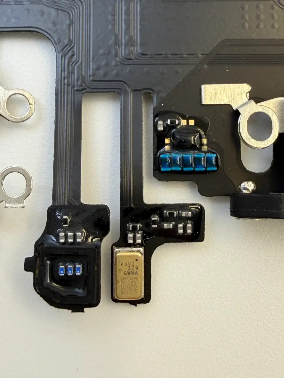 High Quality Compatible iPhone 12 Pro Max Charging Port Flex Cable photograph 2