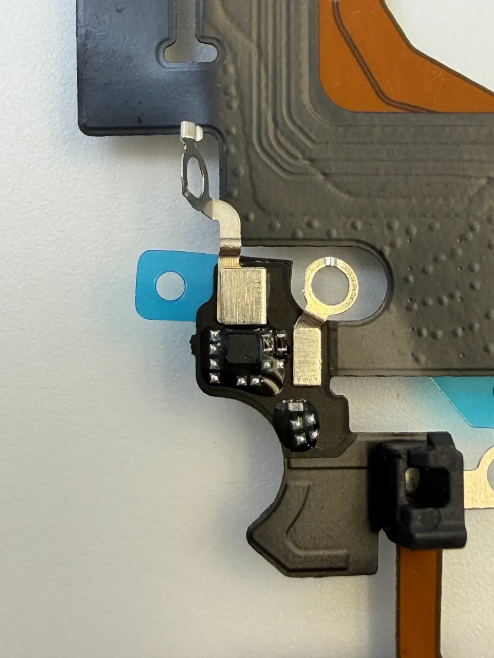 High Quality Compatible iPhone 13 Pro Max Charging Port Flex Cable photograph 2