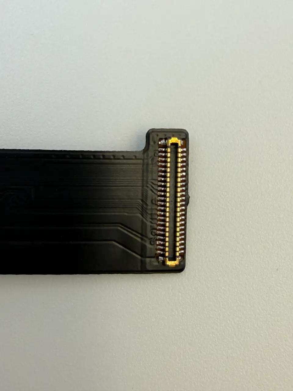 High Quality Compatible iPhone 13 Pro Max Charging Port Flex Cable photograph 7