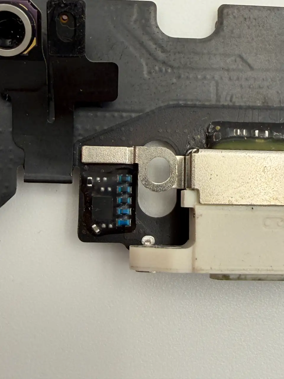 Original Pulled iPhone 12 Charging Port Flex Cable photograph 3
