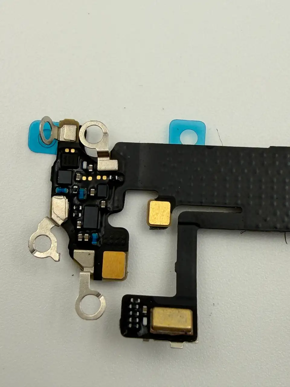 Original Pulled iPhone 14 Plus Charging Port Flex Cable photograph 2