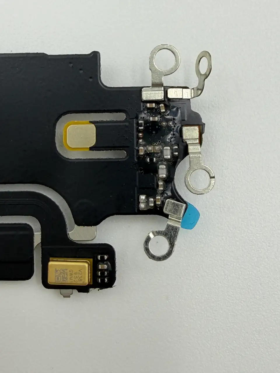 Standard Compatible iPhone 15 Pro Max Charging Port Flex Cable photograph 5