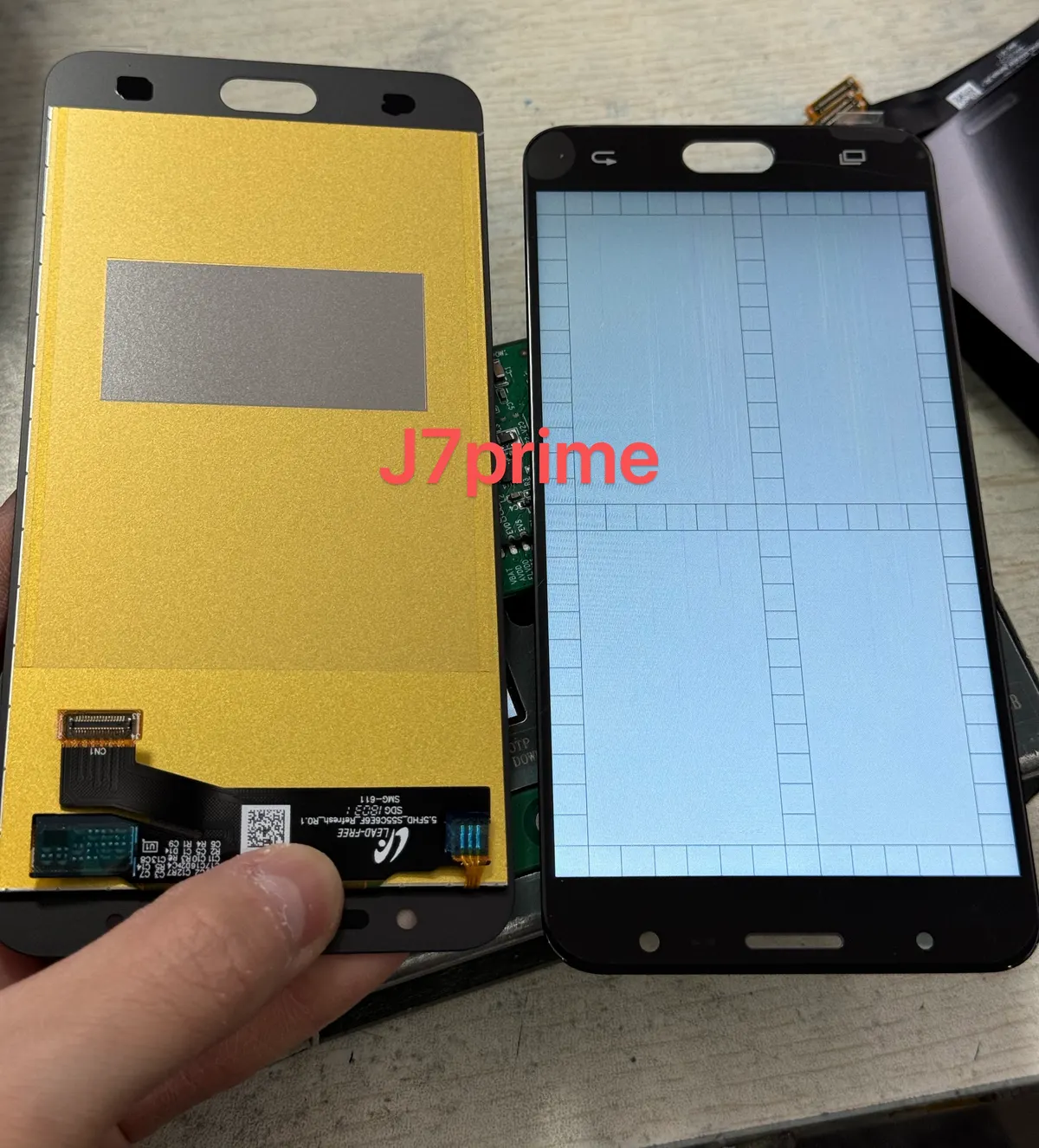 Samsung J7 Prime screen sample, front and back